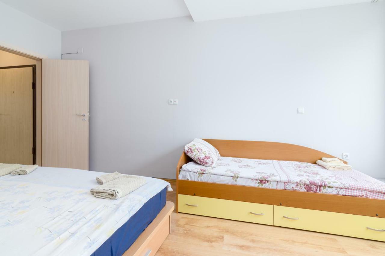 Vitosha View One Bedroom Apartment By Flat Mаnager Szófia Kültér fotó